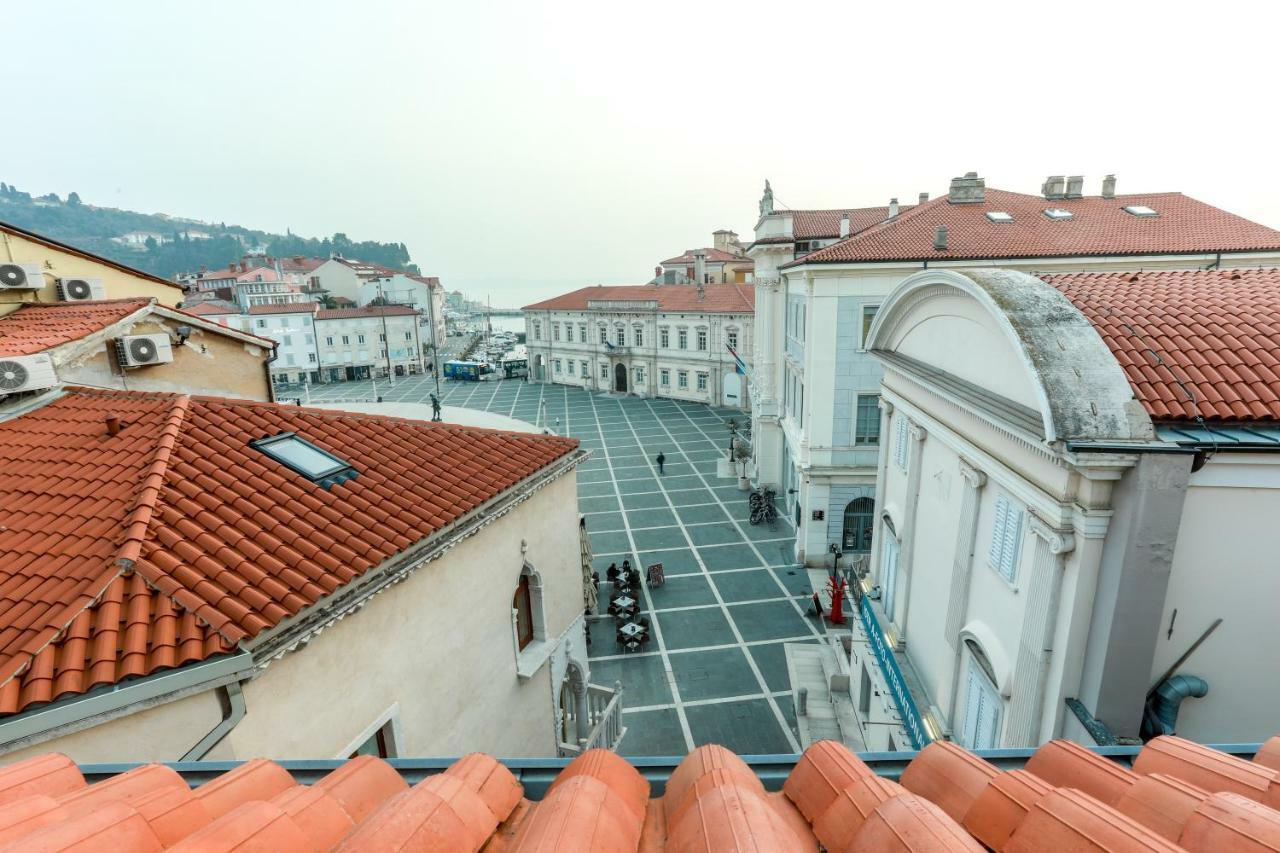 Apartments Pyros Piran Buitenkant foto